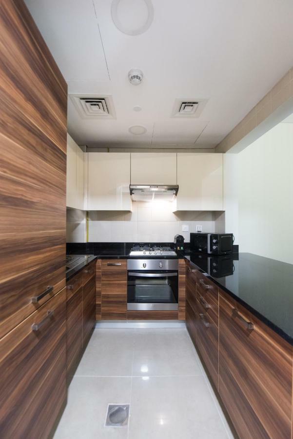 Fantastay Sparkle Tower Luxury 1 Br 두바이 외부 사진