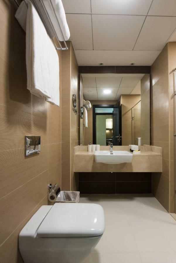 Fantastay Sparkle Tower Luxury 1 Br 두바이 외부 사진
