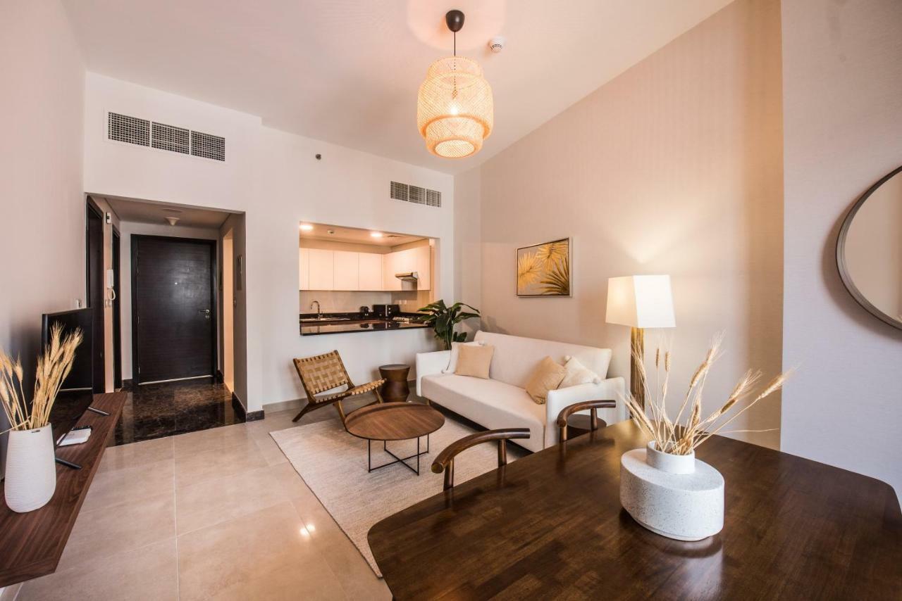 Fantastay Sparkle Tower Luxury 1 Br 두바이 외부 사진