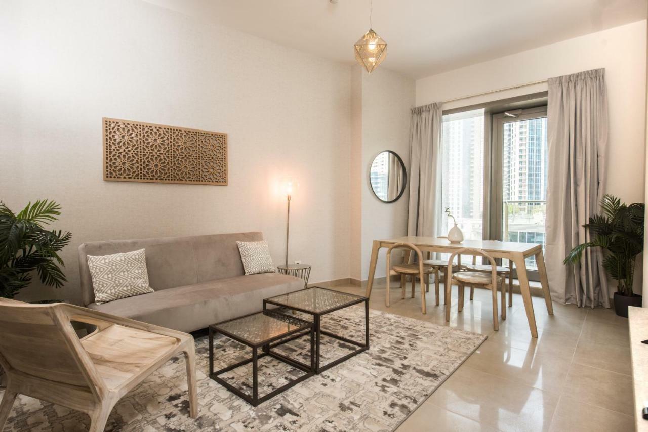 Fantastay Sparkle Tower Luxury 1 Br 두바이 외부 사진